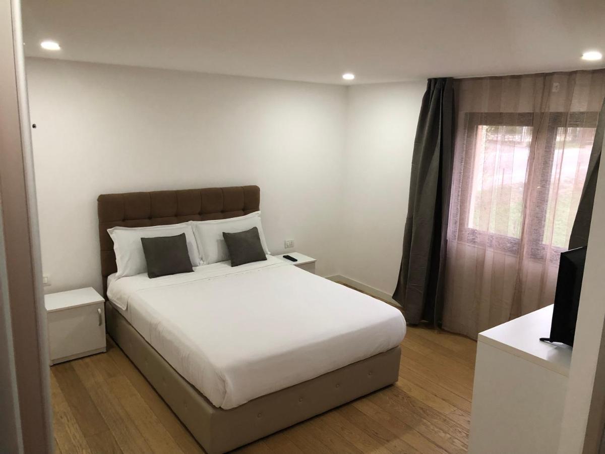 Pensiunea Exedra Hotell Borşa Exteriör bild